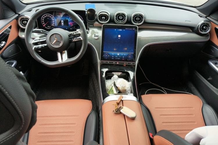 Used Mercedes-Benz C-Class 2023 Restyled C 260 L Sport Edition Center Console