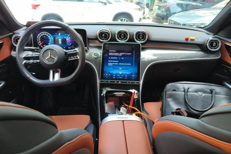 Used Mercedes-Benz C-Class 2023 Restyled C 260 L Sport Edition Center Console