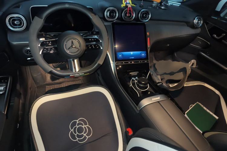 Used Mercedes-Benz C-Class 2023 C 260 L Sport Edition Center Console