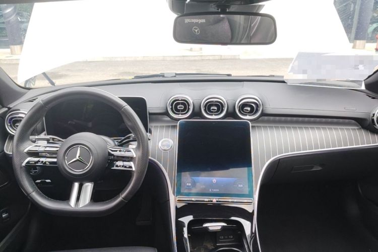 Used Mercedes-Benz C-Class 2023 C 260 L Sport Edition Center Console