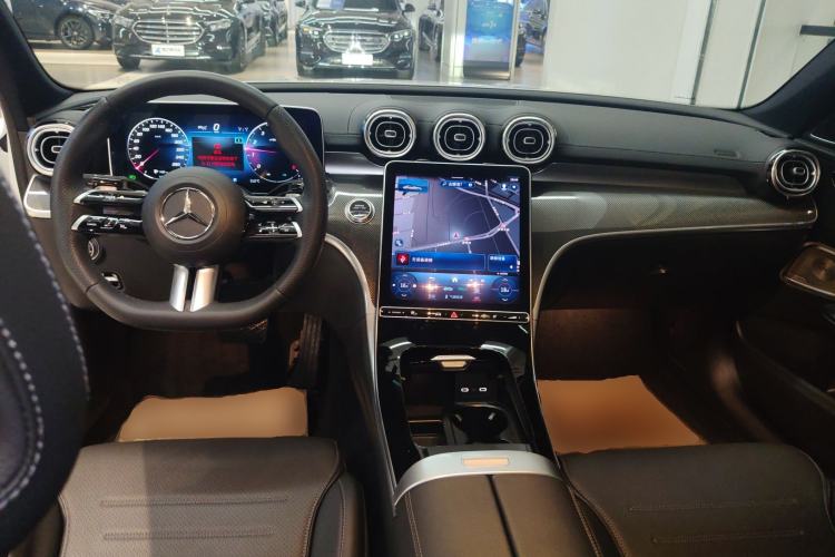 Used Mercedes-Benz C-Class 2023 C 260 L Bright Night Sports Edition Center Console