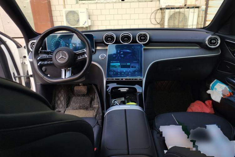 Used Mercedes-Benz C-Class 2023 C 260 L Sport Edition Center Console