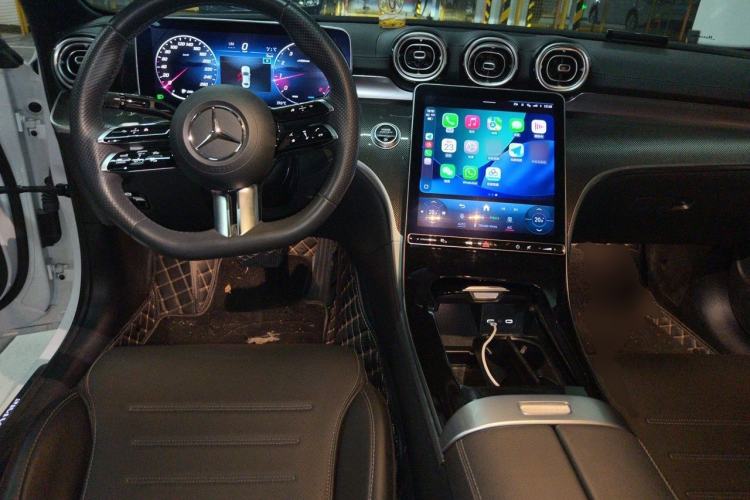 Used Mercedes-Benz C-Class 2023 Restyled C 260 L Sport Edition Center Console