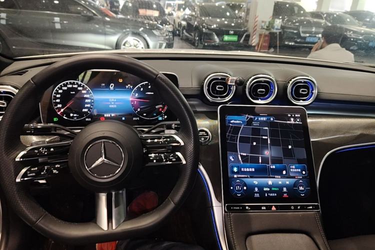 Used Mercedes-Benz C-Class 2023 Restyled C 260 L Sport Edition Center Console
