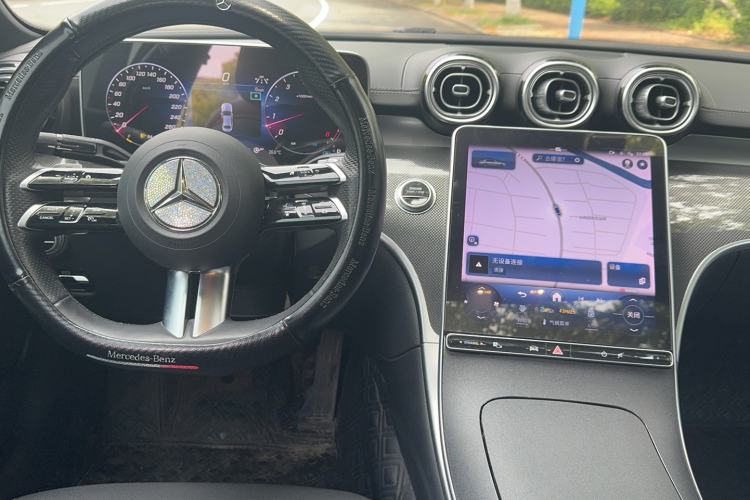 Used Mercedes-Benz C-Class 2023 C 260 L Sport Edition Center Console