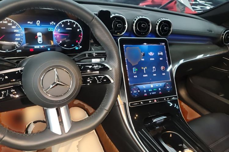 Used Mercedes-Benz C-Class 2023 Revised C 200 L Sport Edition Center Console