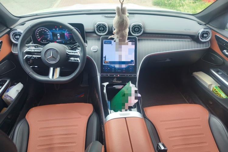 Used Mercedes-Benz C-Class 2023 C 260 L Sport Edition Center Console