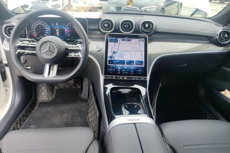 Used Mercedes-Benz C-Class 2023 Revised C 200 L Sport Edition Center Console