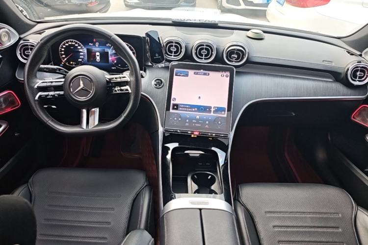 Used Mercedes-Benz C-Class 2023 C 200 L Sport Edition Center Console