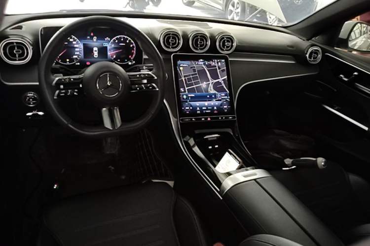 Used Mercedes-Benz C-Class 2023 Revised C 200 L Sport Edition Center Console