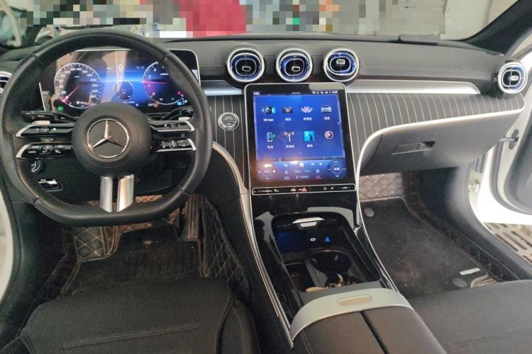 Used Mercedes-Benz C-Class 2023 C 260 L Sport Edition Center Console