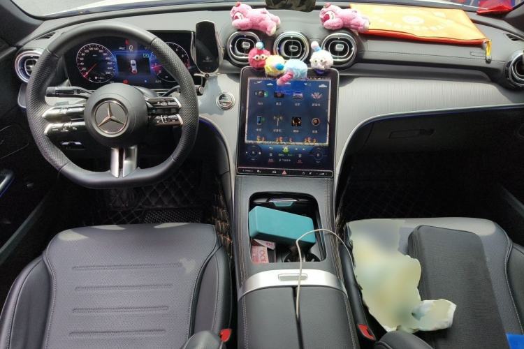Used Mercedes-Benz C-Class 2023 Restyled C 260 L Sport Edition Center Console