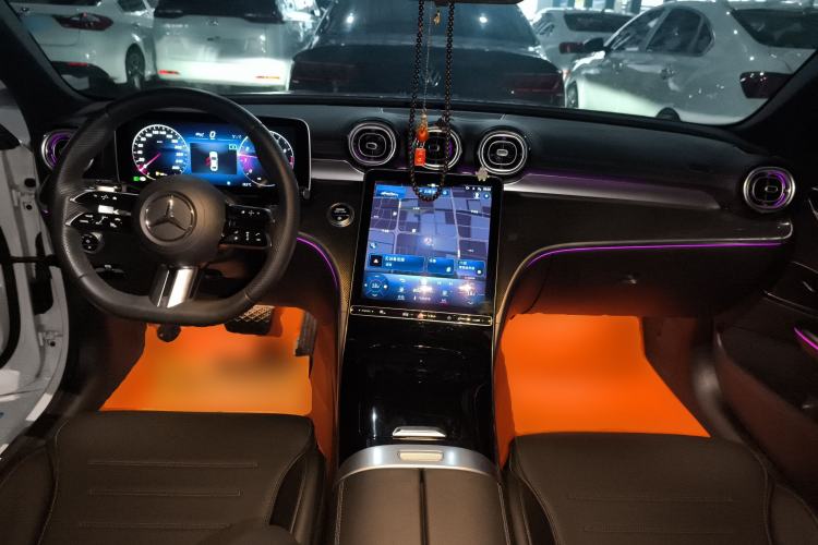 Used Mercedes-Benz C-Class 2023 Restyled C 260 L Sport Edition Center Console