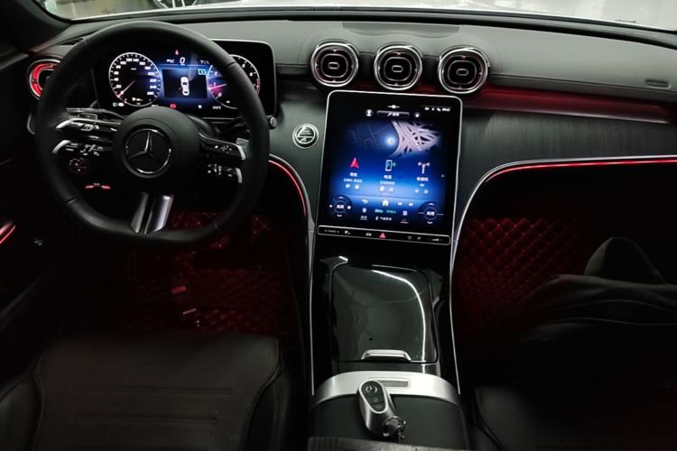 Used Mercedes-Benz C-Class 2023 C 260 L Sport Edition Center Console