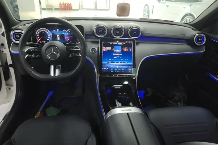 Used Mercedes-Benz C-Class 2023 C 260 L Sport Edition Center Console