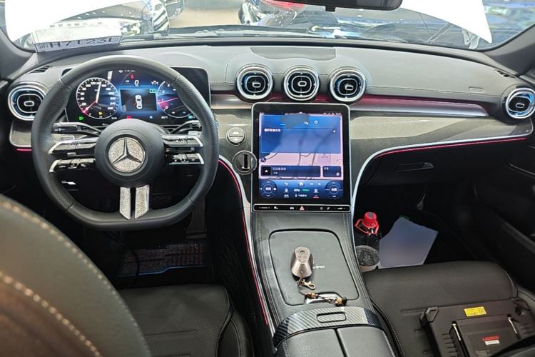 Used Mercedes-Benz C-Class 2023 Second Facelift C 260 L Sport Edition Center Console
