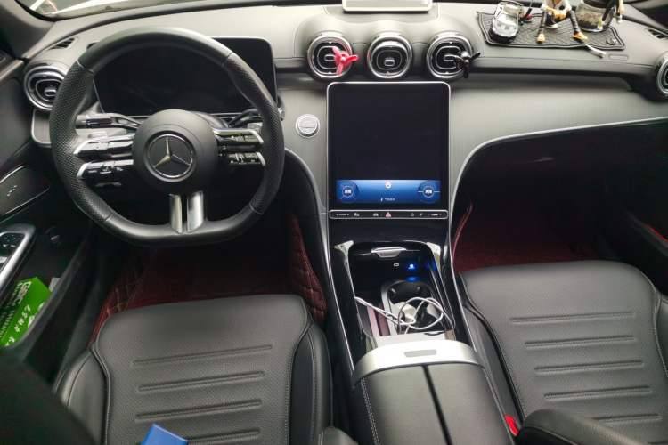 Used Mercedes-Benz C-Class 2023 C 260 L Sport Edition Center Console