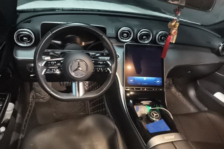 Used Mercedes-Benz C-Class 2023 Restyled C 260 L Sport Edition Center Console