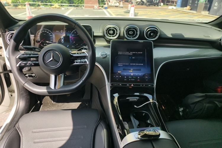 Used Mercedes-Benz C-Class 2023 C 260 L Sport Edition Center Console