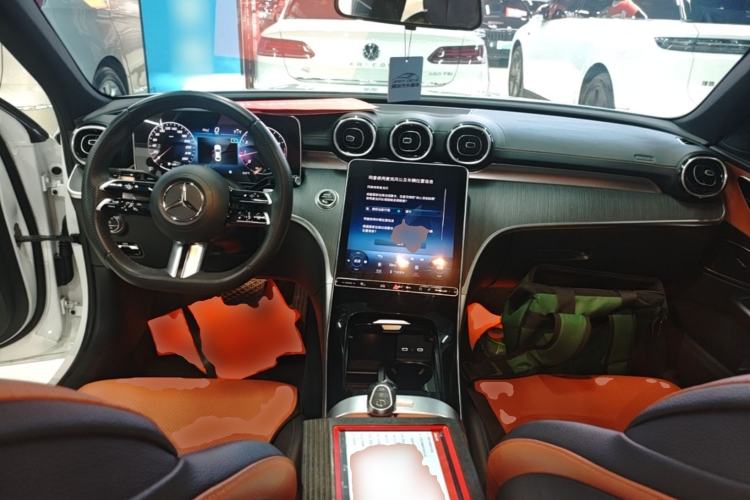 Used Mercedes-Benz C-Class 2023 C 200 L Sport Edition Center Console