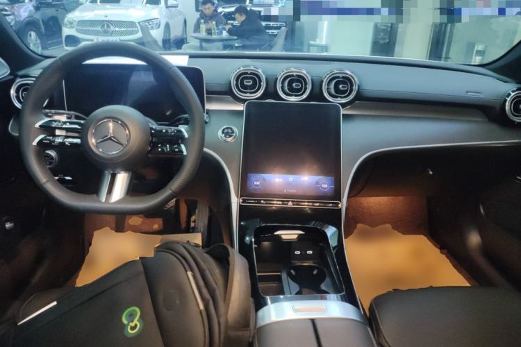 Used Mercedes-Benz C-Class 2023 Revised C 200 L Sport Edition Center Console