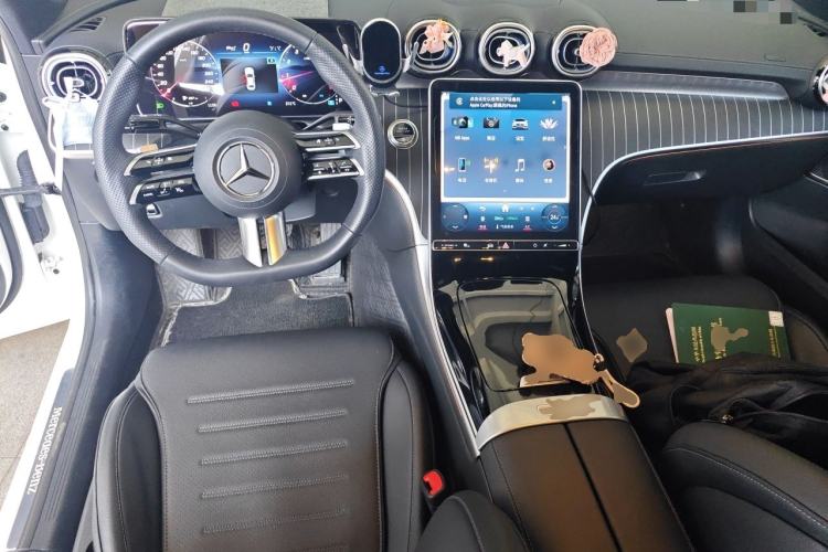 Used Mercedes-Benz C-Class 2023 C 260 L Sport Edition Center Console