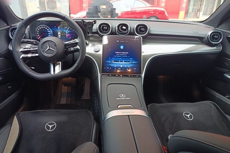 Used Mercedes-Benz C-Class 2023 Revised C 200 L Sport Edition Center Console
