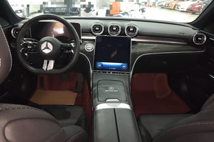 Used Mercedes-Benz C-Class 2023 Restyled C 260 L Sport Edition Center Console