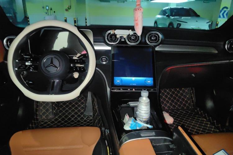 Used Mercedes-Benz C-Class 2023 Restyled C 260 L Sport Edition Center Console