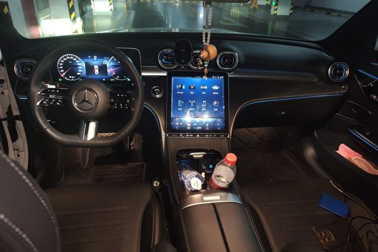 Used Mercedes-Benz C-Class 2023 Restyled C 260 L Sport Edition Center Console