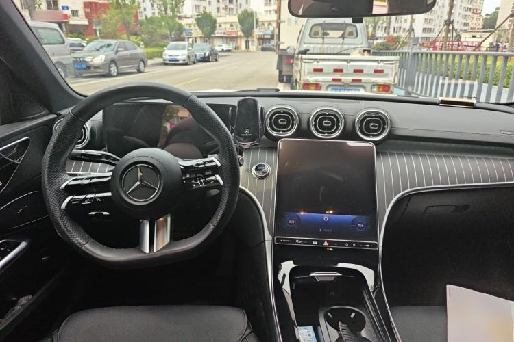 Used Mercedes-Benz C-Class 2023 C 260 L Sport Edition Center Console