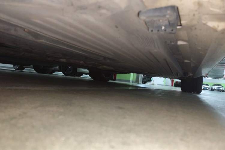 Used Mercedes-Benz C-Class 2023 Revised C 200 L Sport Edition Chassis Front Left