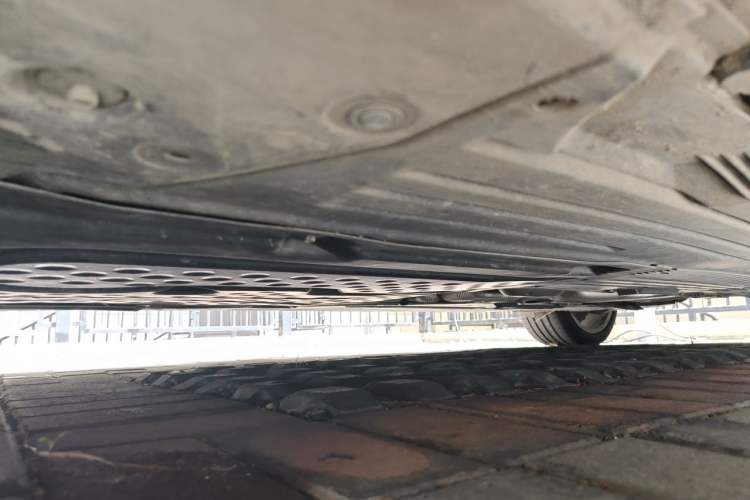 Used Mercedes-Benz C-Class 2023 C 200 L Sport Edition Chassis Front Left