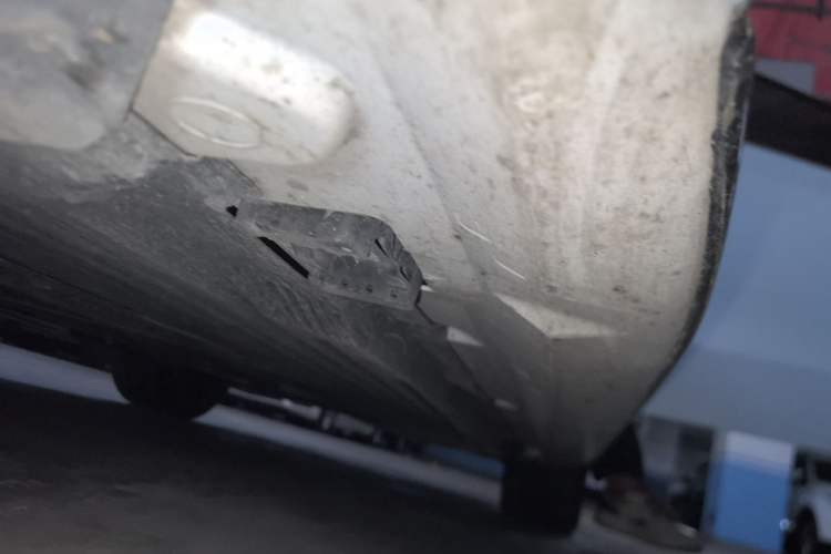 Used Mercedes-Benz C-Class  Chassis Front Left