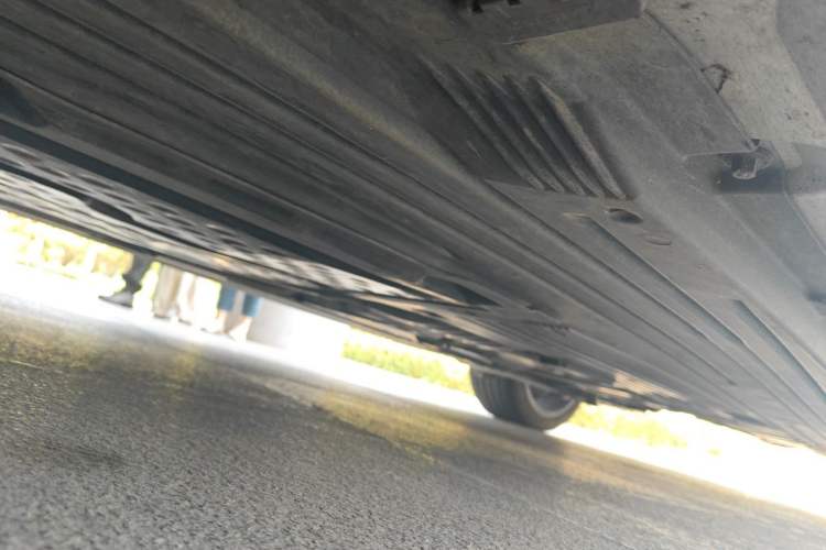 Used Mercedes-Benz C-Class 2023 C 260 L Sport Edition Chassis Front Left