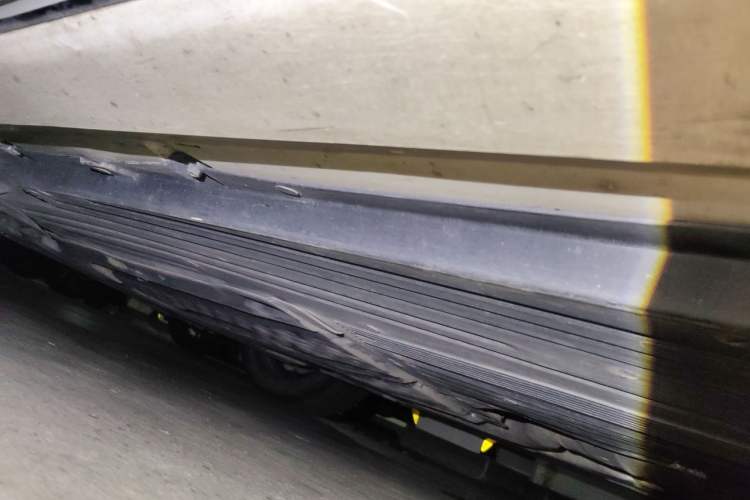 Used Mercedes-Benz C-Class 2023 Second Facelift C 260 L Sport Edition Chassis Front Left