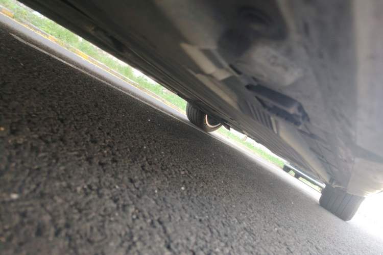 Used Mercedes-Benz C-Class 2023 C 200 L Sport Edition Chassis Front Left
