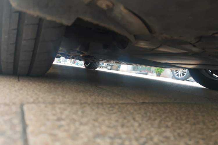 Used Mercedes-Benz C-Class 2023 C 260 L Sport Edition Chassis Front Right