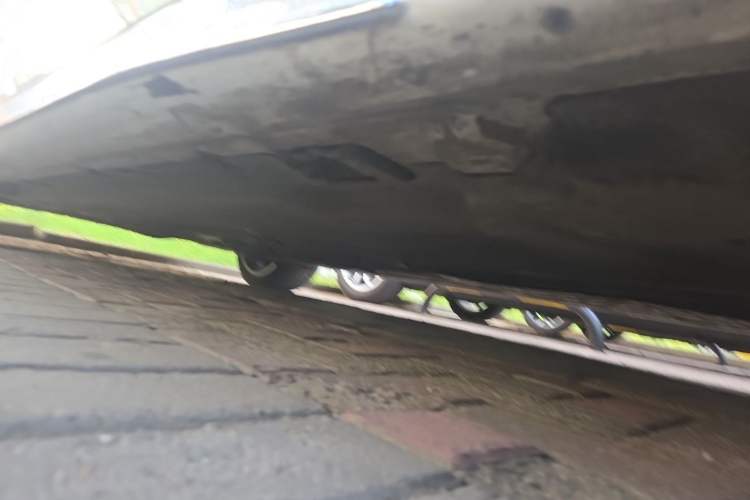 Used Mercedes-Benz C-Class 2023 C 200 L Sport Edition Chassis Front Right