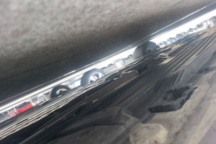 Used Mercedes-Benz C-Class 2023 Second Facelift C 260 L Sport Edition Chassis Front Right