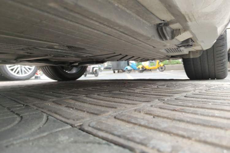 Used Mercedes-Benz C-Class 2023 Facelift C 260 L Chassis Rear Left