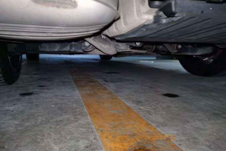 Used Mercedes-Benz C-Class 2023 C 260 L Sport Edition Chassis Rear Left