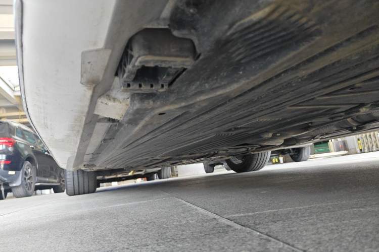 Used Mercedes-Benz C-Class 2023 C 260 L Sport Edition Chassis Rear Left