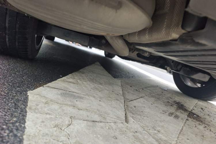 Used Mercedes-Benz C-Class 2023 C 260 L Chassis Rear Left