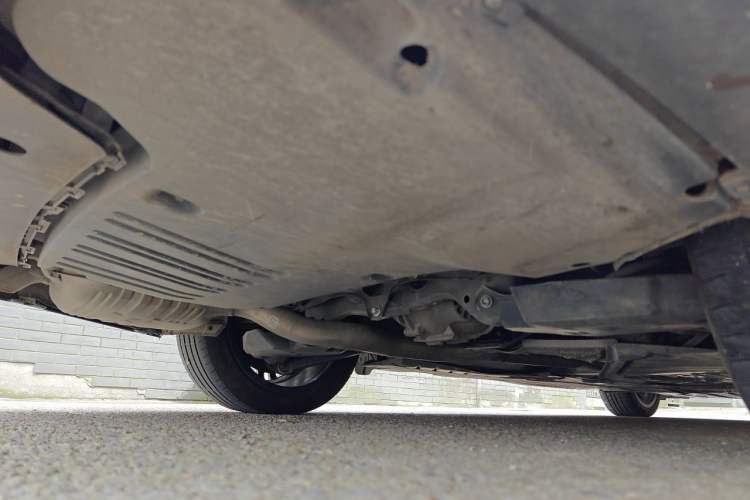 Used Mercedes-Benz C-Class 2023 C 260 L Sport Edition Chassis Rear Right