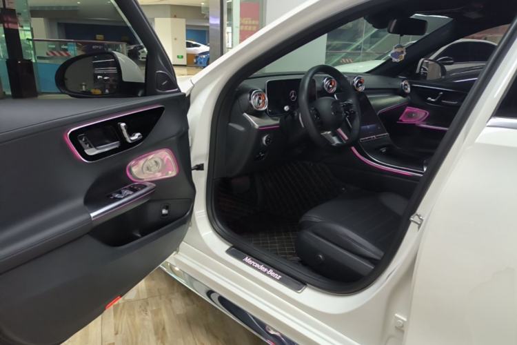 Used Mercedes-Benz C-Class 2023 Second Facelift C 260 L Sport Edition Driver Seat
