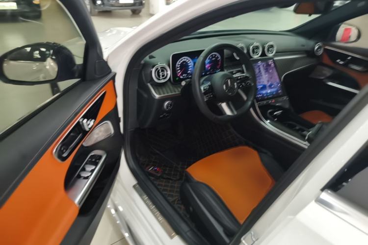 Used Mercedes-Benz C-Class 2023 Revised C 200 L Sport Edition Driver Seat