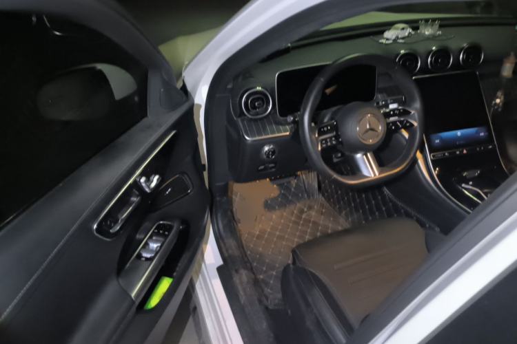 Used Mercedes-Benz C-Class 2023 C 200 L Sport Edition Driver Seat
