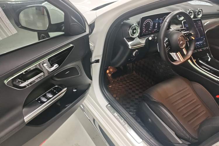 Used Mercedes-Benz C-Class 2023 C 260 L Sport Edition Driver Seat