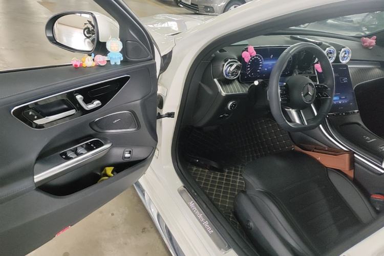 Used Mercedes-Benz C-Class 2023 Second Facelift C 260 L Sport Edition Driver Seat